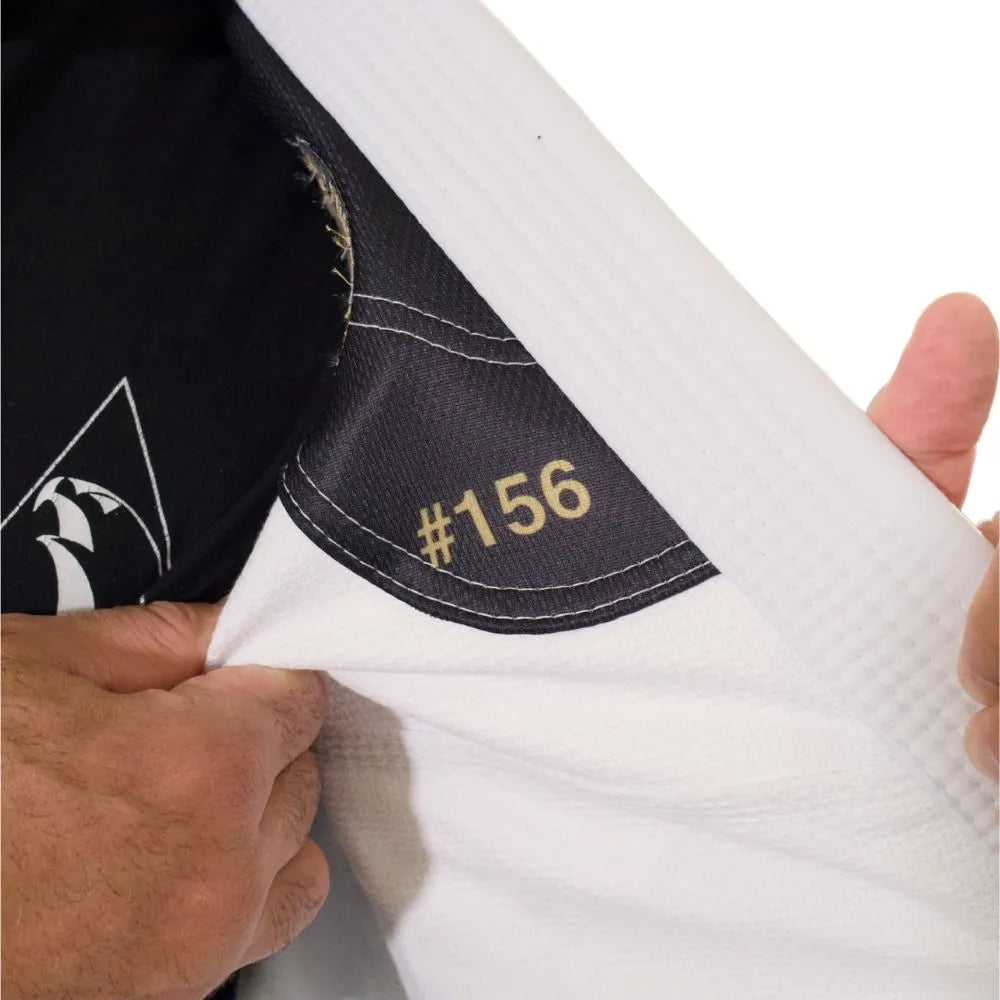 Premium White Kimono – Limited Edition